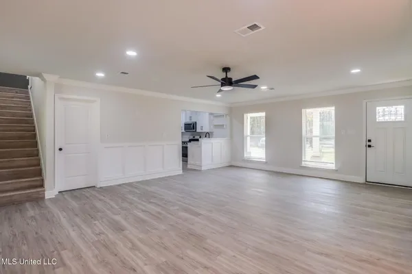 $285,000 | 3517 Raintree Drive, Gautier, MS 39553