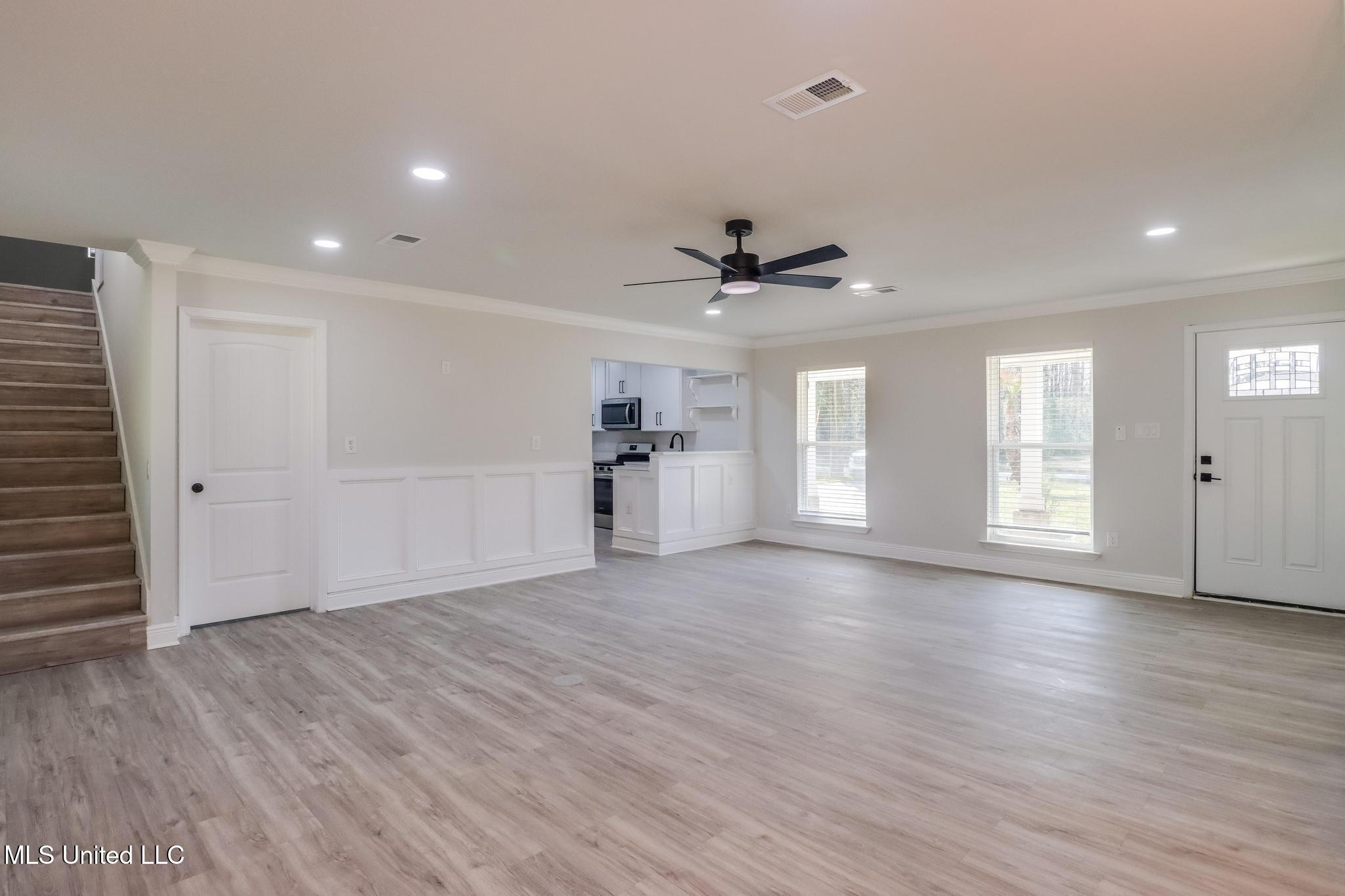 3517 Raintree Drive Gautier, MS 39553 - Photo 11 of 31 IMG_8170