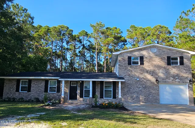 $299,000 | 3517 Raintree Drive, Gautier, MS 39553