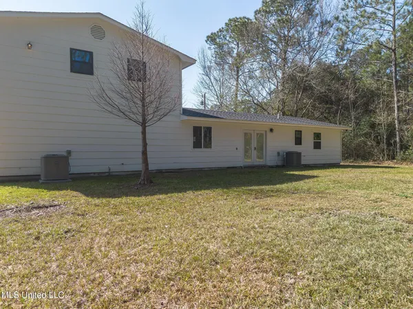 $285,000 | 3517 Raintree Drive, Gautier, MS 39553