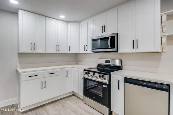 $285,000 | 3517 Raintree Drive, Gautier, MS 39553