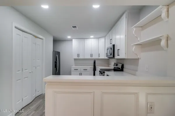 $285,000 | 3517 Raintree Drive, Gautier, MS 39553
