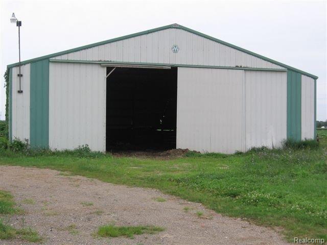 1050 South Shepardsville Road Ovid, MI 48866 - Photo 4 of 6 1050 S. Shepardsville (2)