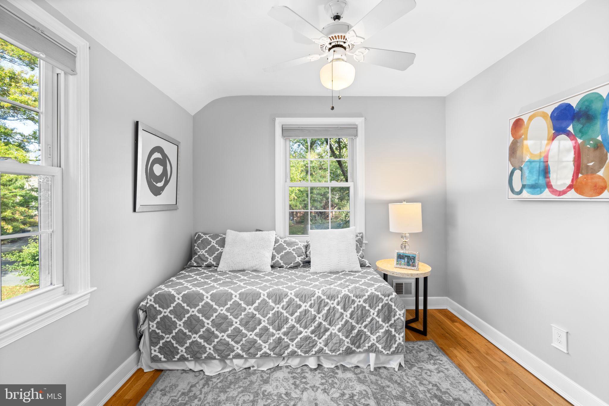 2001 Rookwood Road Silver Spring, MD 20910 - Photo 22 of 36