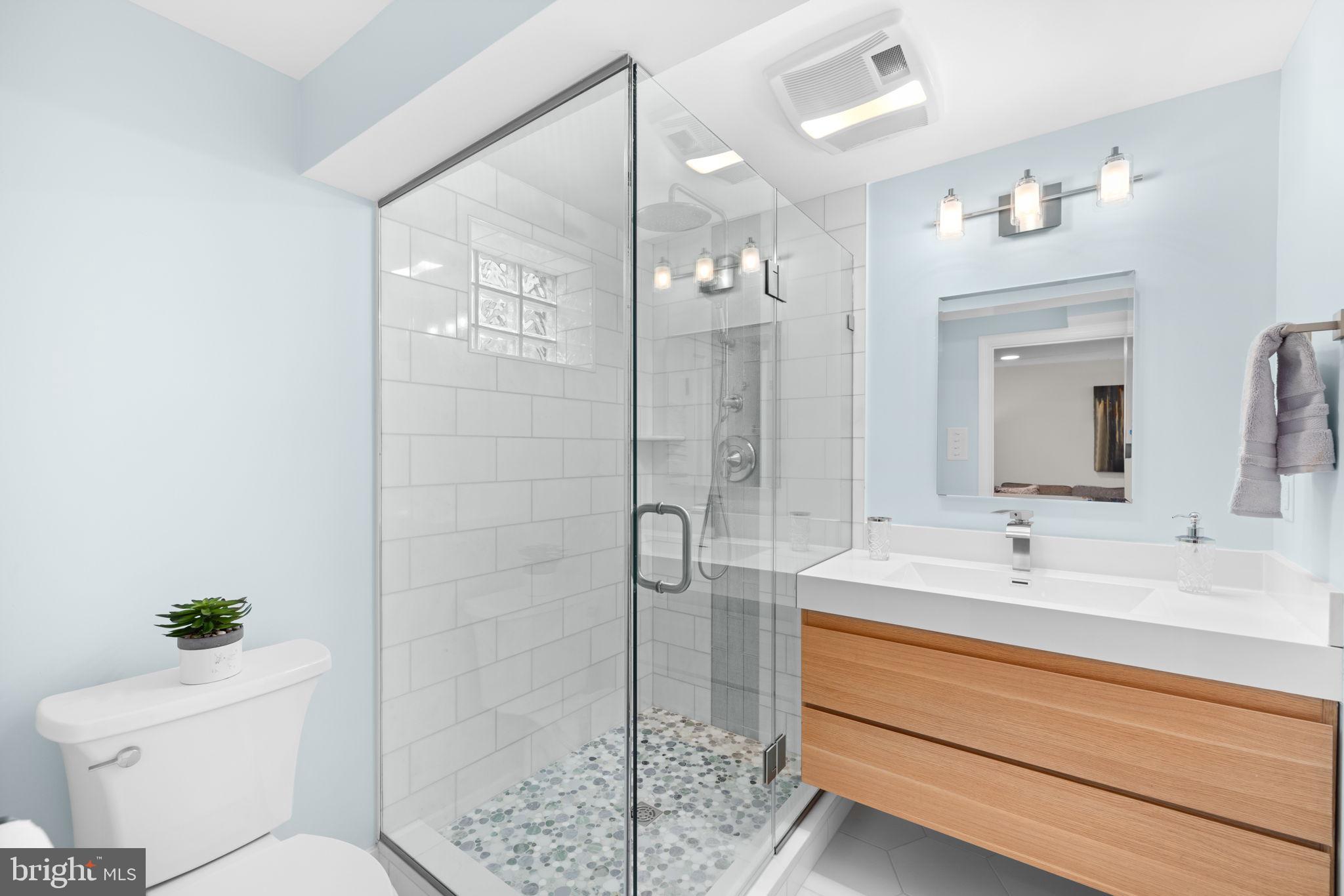 2001 Rookwood Road Silver Spring, MD 20910 - Photo 30 of 36