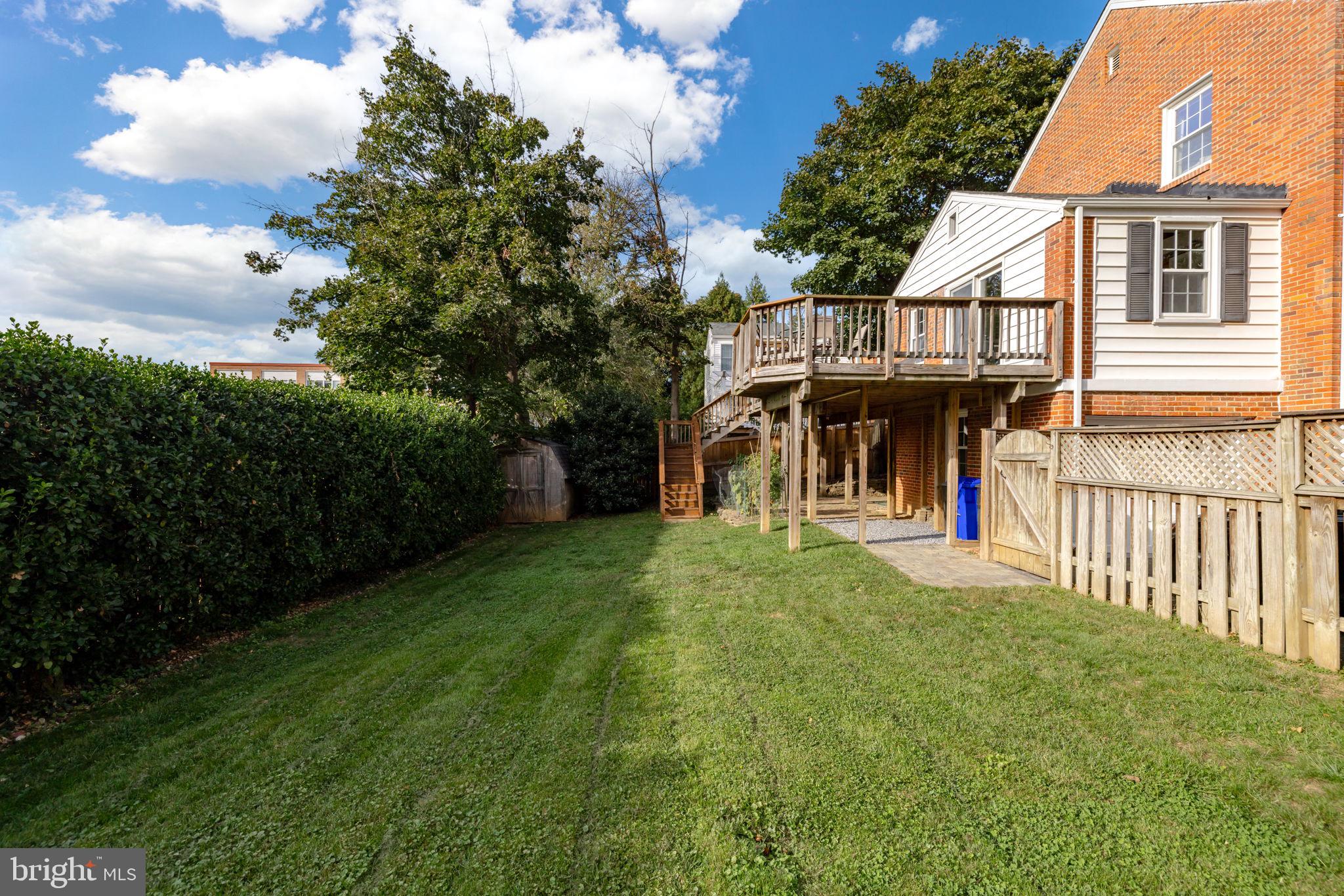 2001 Rookwood Road Silver Spring, MD 20910 - Photo 34 of 36