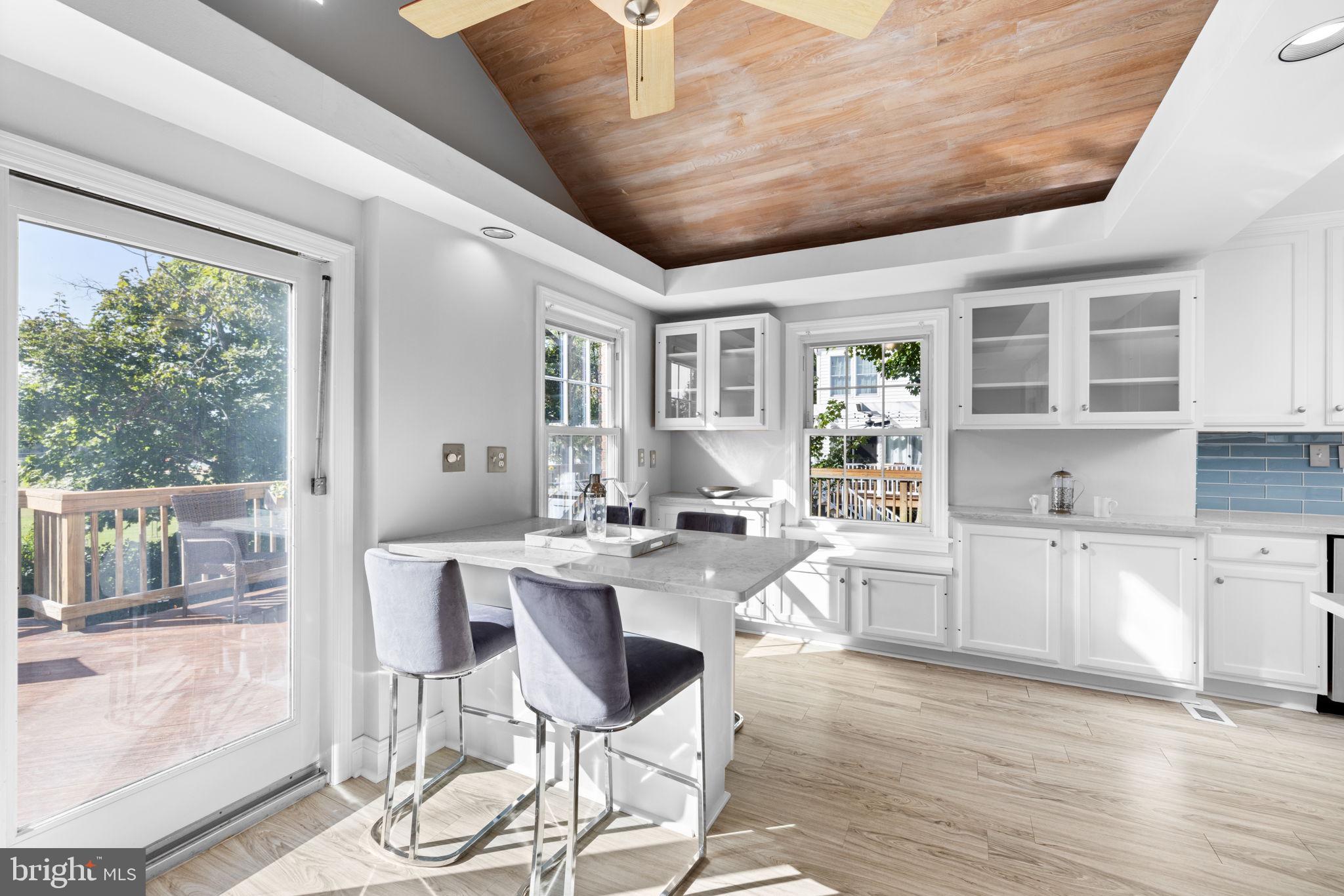 2001 Rookwood Road Silver Spring, MD 20910 - Photo 10 of 36