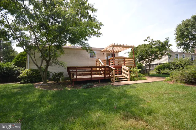 $3,500 | 7011 Vantage Drive, Alexandria, VA 22306