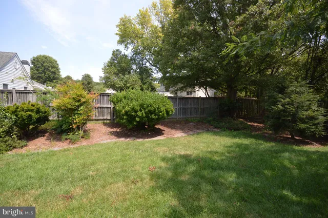 $3,500 | 7011 Vantage Drive, Alexandria, VA 22306