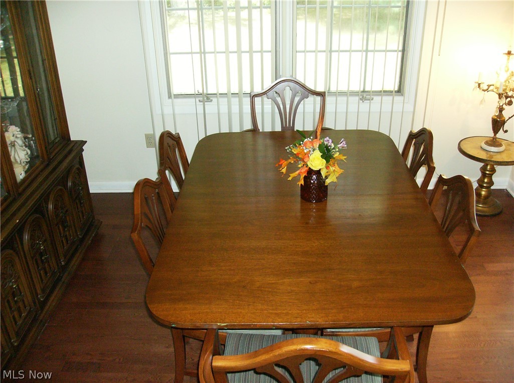 3611 Fenley Road Cleveland, OH 44121 - Photo 5 of 14 Gallery Image 5