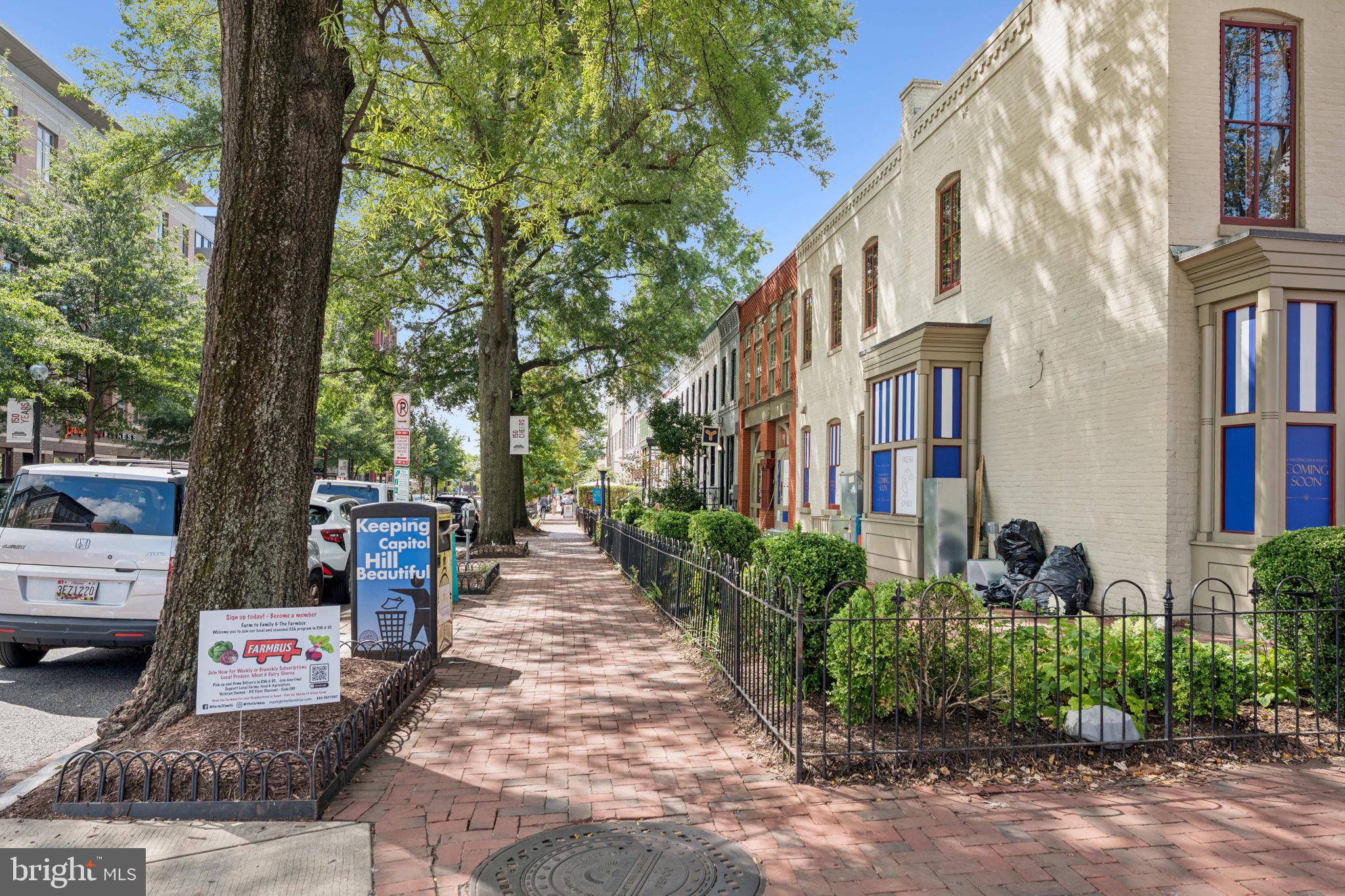 818 Independence Avenue Southeast Washington, DC 20003 - Photo 27 of 28 a backyard of a house with outdoor seating