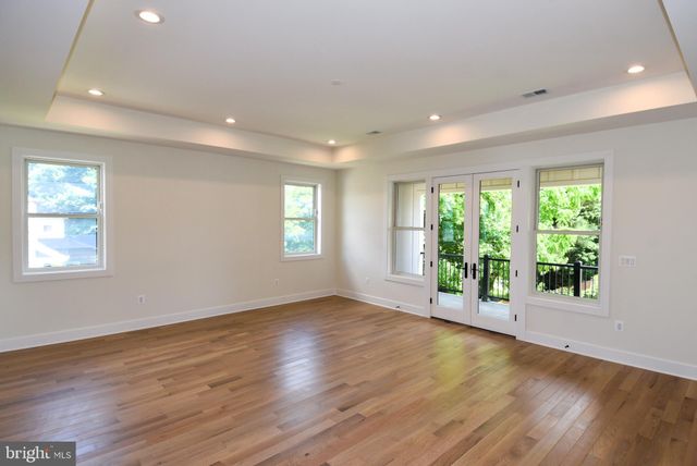 $1,925,000 | 7617 Lisle Avenue, Falls Church, VA 22043