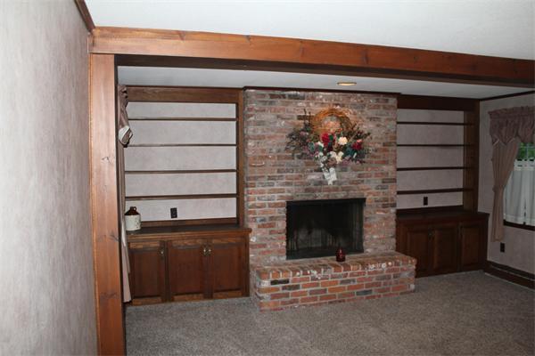 83 Old Barn Road West Springfield, MA 01089 - Photo 11 of 17 Gallery Image 11