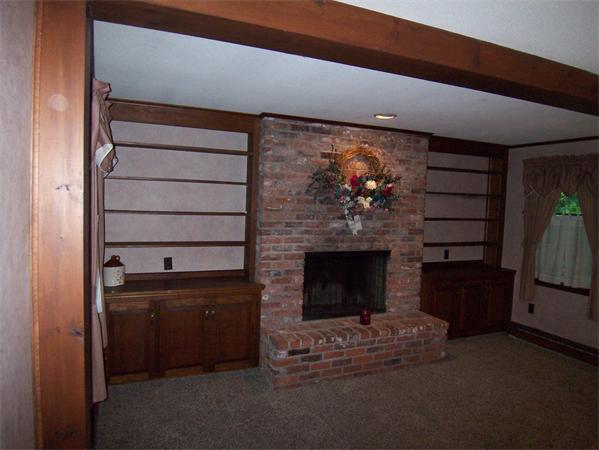 83 Old Barn Road West Springfield, MA 01089 - Photo 14 of 17 Gallery Image 14