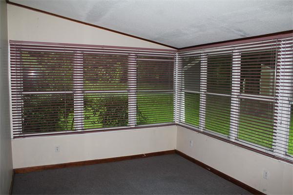 83 Old Barn Road West Springfield, MA 01089 - Photo 15 of 17 Gallery Image 15