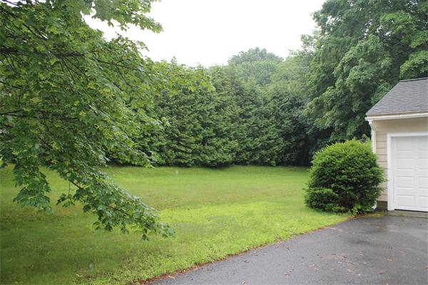 83 Old Barn Road West Springfield, MA 01089 - Photo 17 of 17 Gallery Image 17