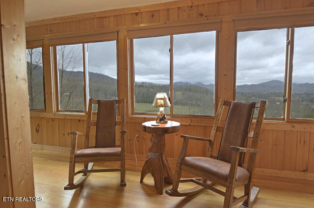 3746 Swearingen Way Sevierville, TN 37862 - Photo 16 of 56 Rocking chairs
