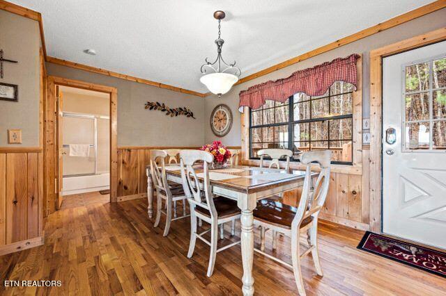 3746 Swearingen Way Sevierville, TN 37862 - Photo 23 of 56 Diningroom