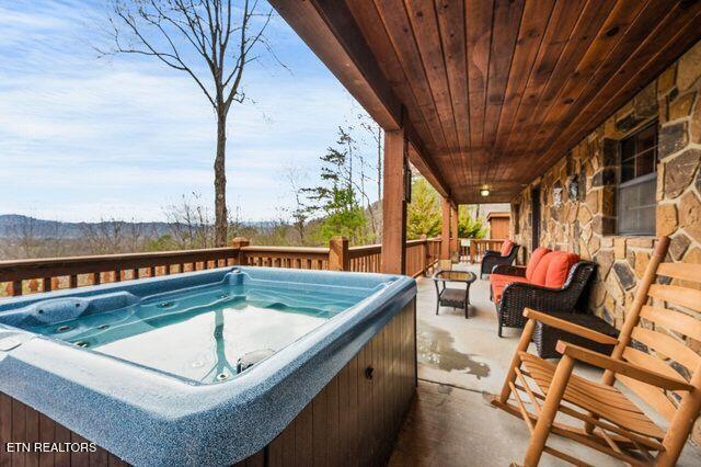 3746 Swearingen Way Sevierville, TN 37862 - Photo 41 of 56 Hottub