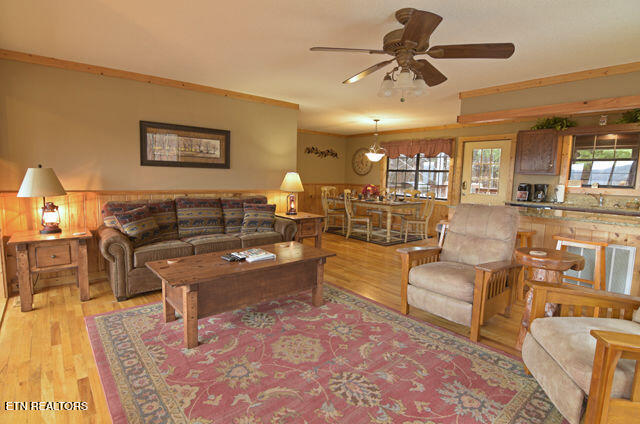 3746 Swearingen Way Sevierville, TN 37862 - Photo 5 of 56 Living room