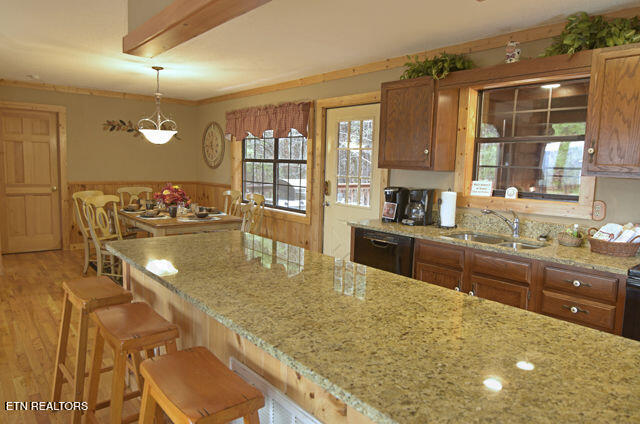 3746 Swearingen Way Sevierville, TN 37862 - Photo 6 of 56 Kitchen