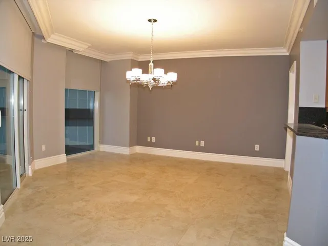 $4,350 | 2747 Paradise Road, Unit 502, Las Vegas, NV 89109