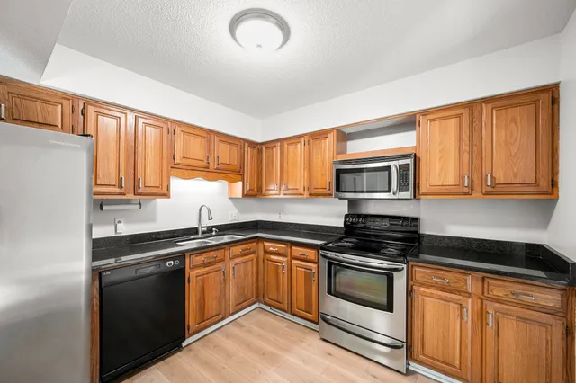 $2,200 | 519 Belle Pointe Court, Nashville, TN 37221