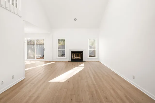 $2,200 | 519 Belle Pointe Court, Nashville, TN 37221