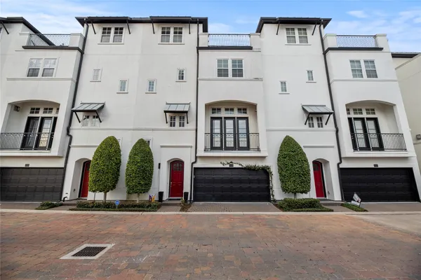 a view of a white building