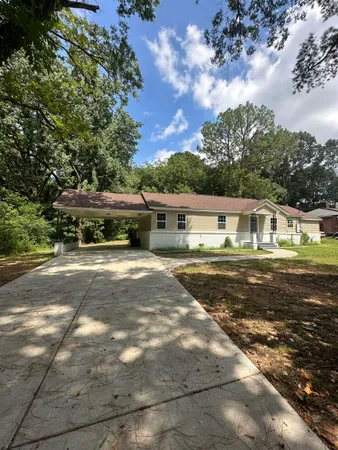 $189,900 | 3402 Lakeview Road, Memphis, TN 38116