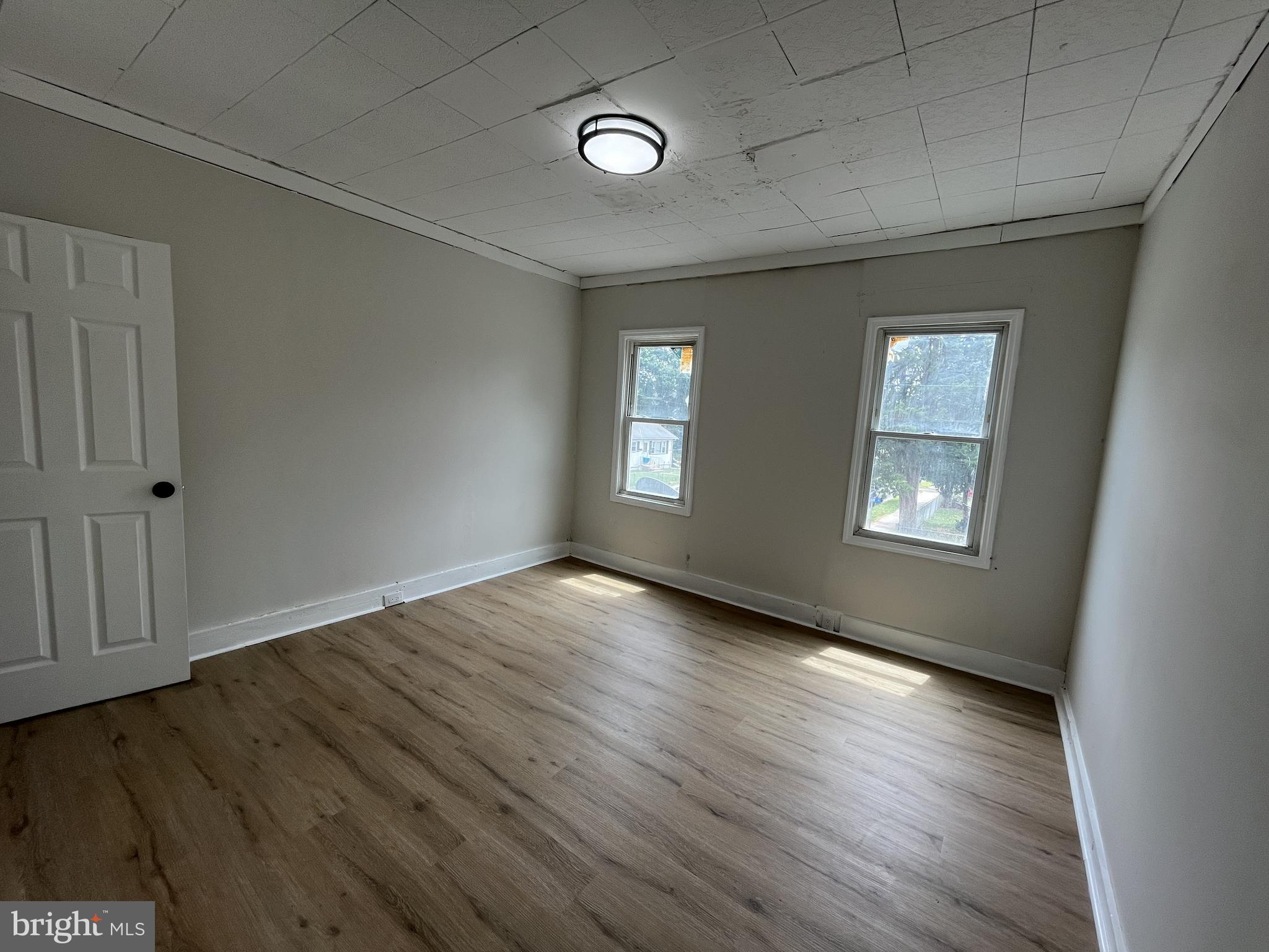1144 William Street Hamilton, NJ 08610 - Photo 8 of 15