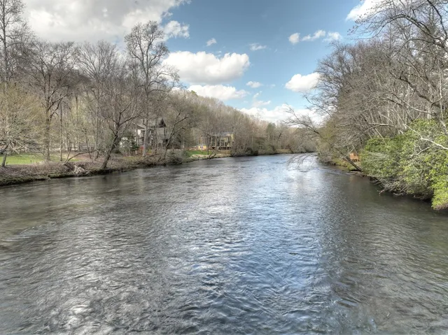 $2,750,000 | 448 Riverbend Manor, Blue Ridge, GA 30513