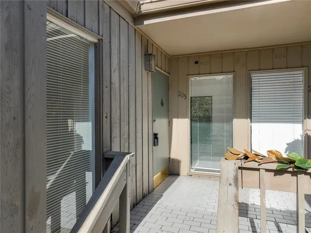 a view of a walk in closet