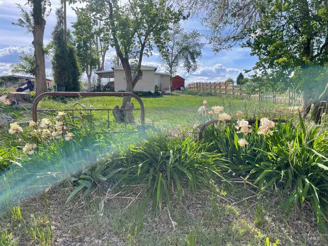 $330,000 | 4343 North 1200 East, Buhl, ID 83316