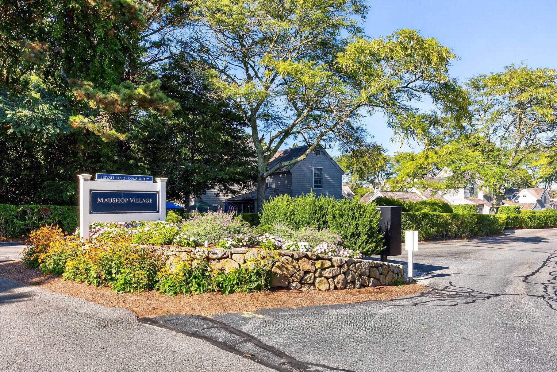 33 Landmark Avenue Mashpee, MA 02649 - Photo 3 of 46 011_PF0A4966