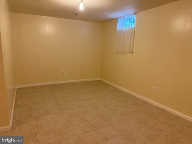 $2,500 | 18437 Mayapple Court, Gaithersburg, MD 20879