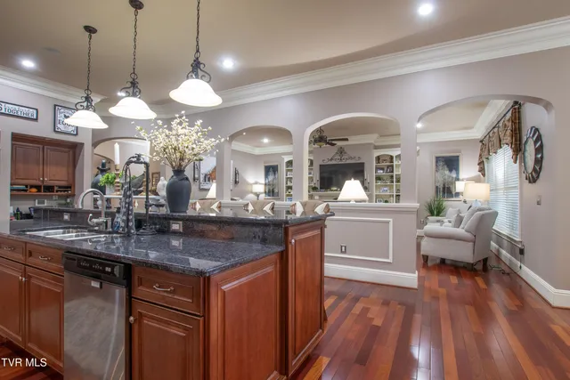 $2,299,000 | 132 Westover Drive, Bristol, TN 37620