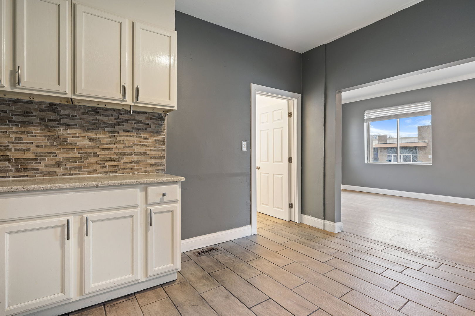 14902 Paulina Street Harvey, IL 60426 - Photo 4 of 11