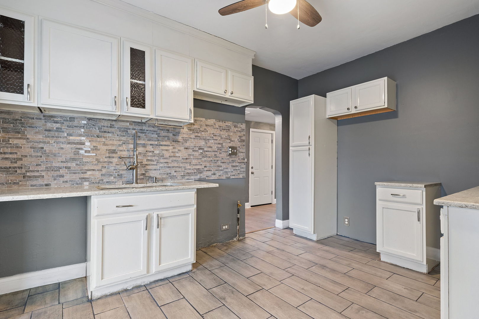 14902 Paulina Street Harvey, IL 60426 - Photo 5 of 11