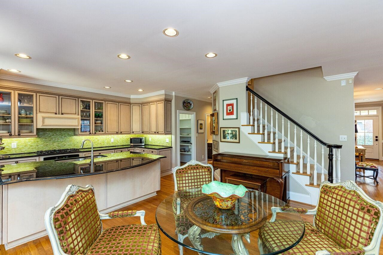 1124 Hobson Court Raleigh, NC 27607 - Photo 15 of 36 Photo 15