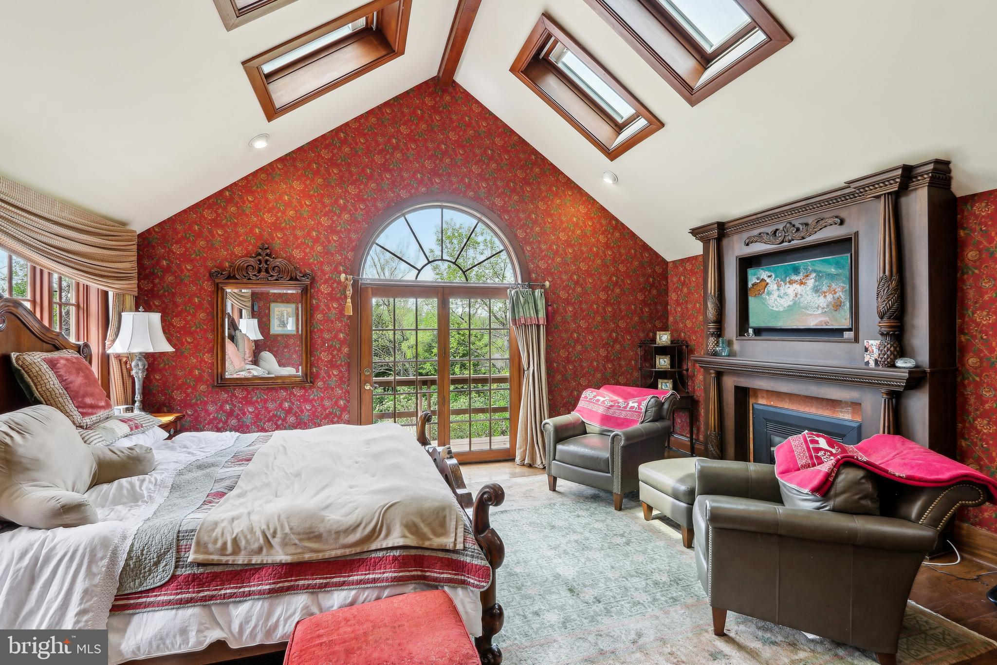 1536 Warner Road Jenkintown, PA 19046 - Photo 37 of 83 main bedroom with skylights