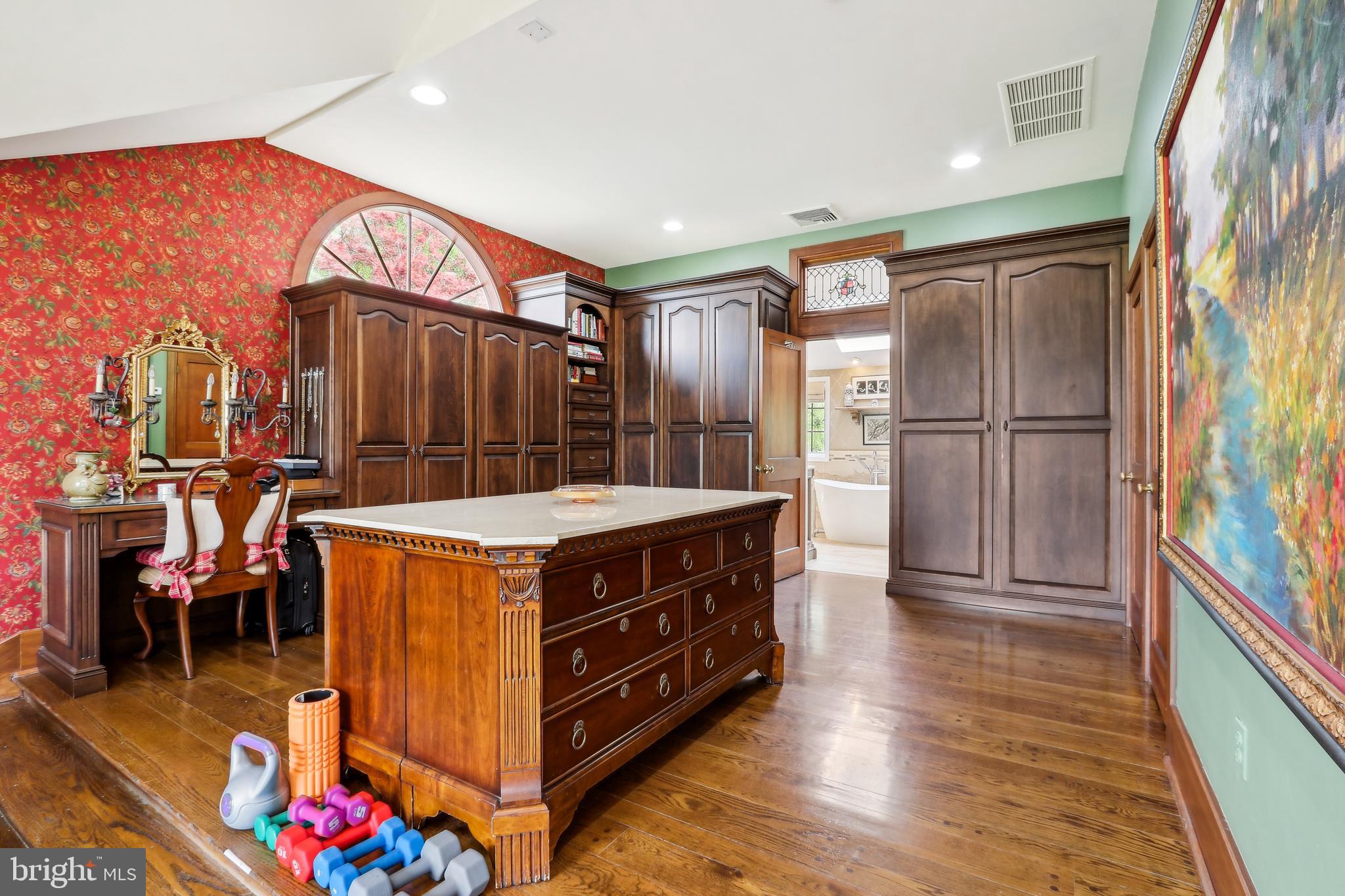 1536 Warner Road Jenkintown, PA 19046 - Photo 39 of 83 lots of storage in main bedroom