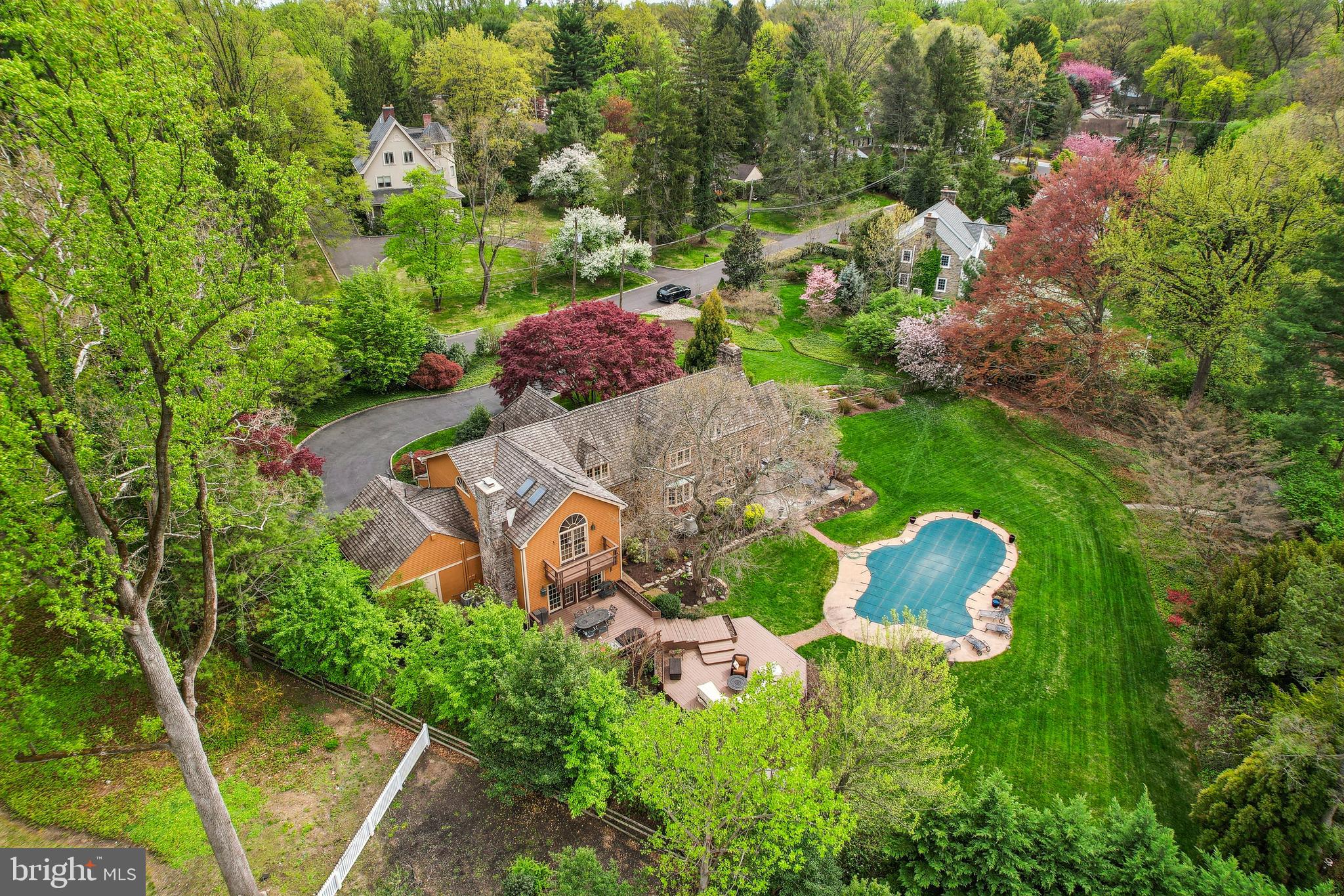 1536 Warner Road Jenkintown, PA 19046 - Photo 69 of 83 a very large pool