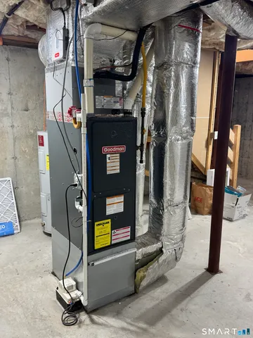 $399,000 | 38 B Prospect Street, Stonington, CT 06379