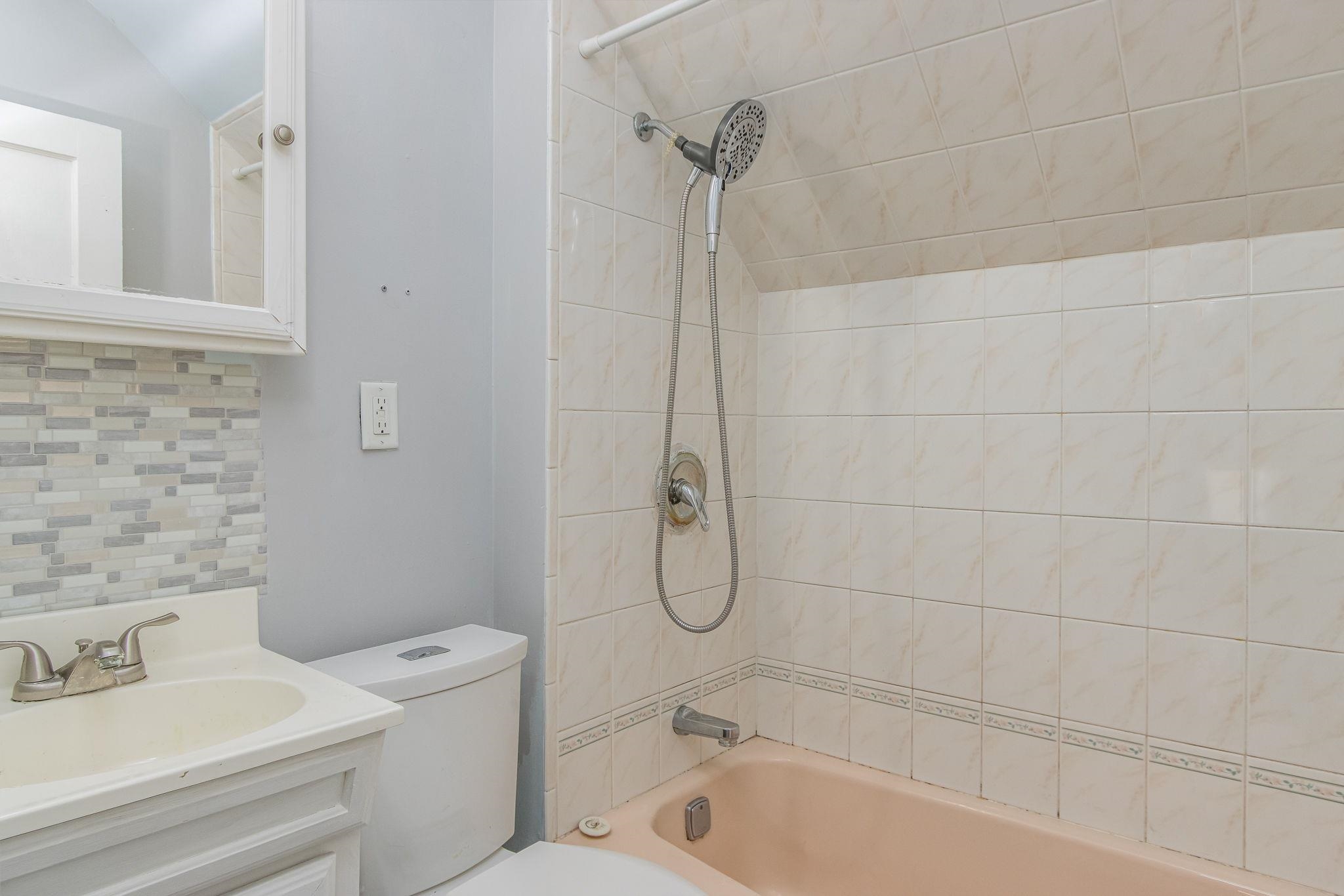 222 Laval Street Manchester, NH 03102 - Photo 54 of 54