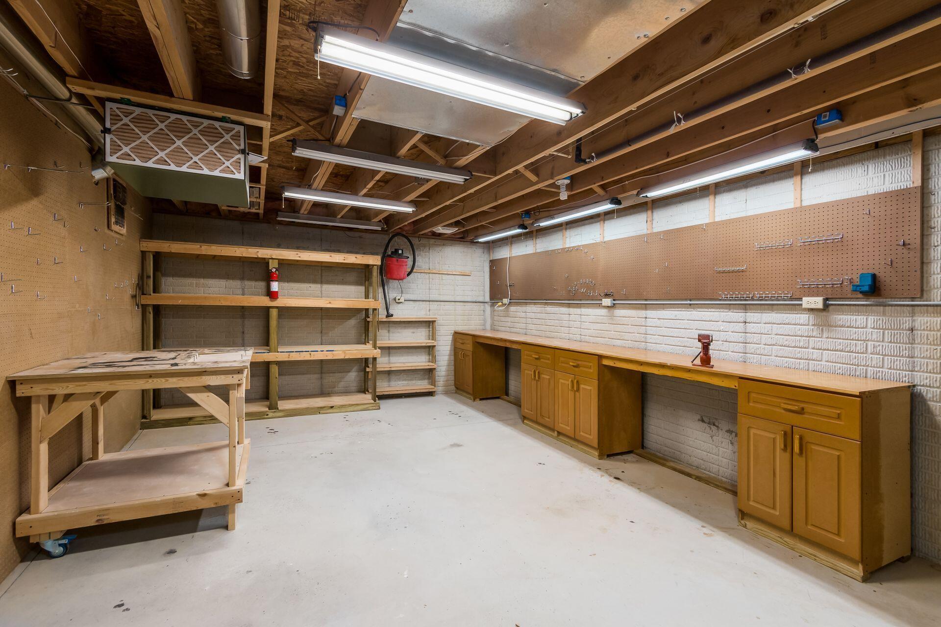 4896 Rays Circle Dublin, OH 43016 - Photo 31 of 45 Workshop or storage
