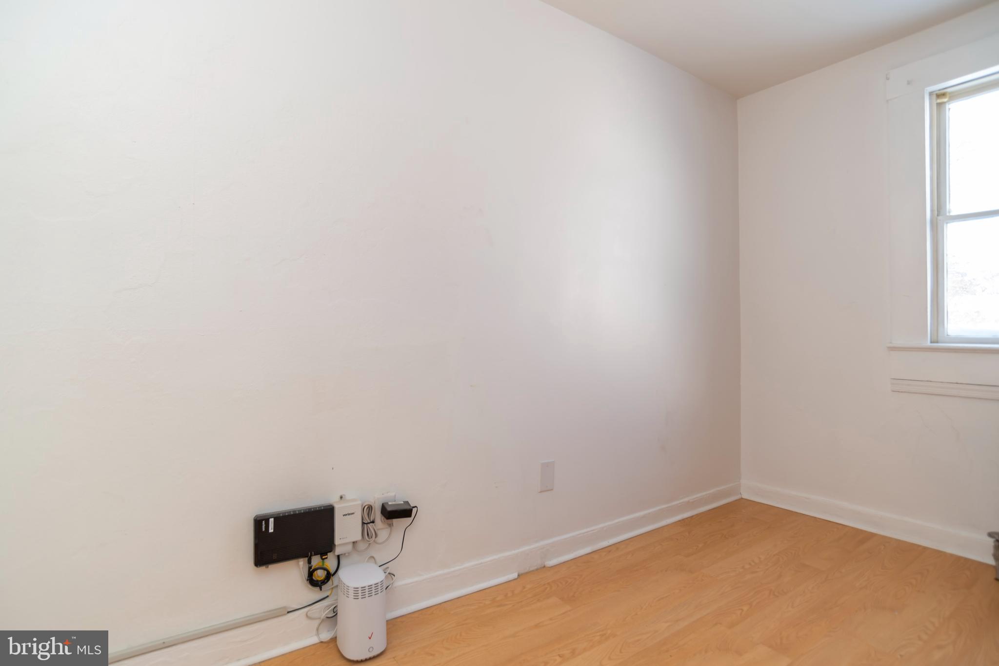 435 Cedar Street Bristol, PA 19007 - Photo 17 of 32