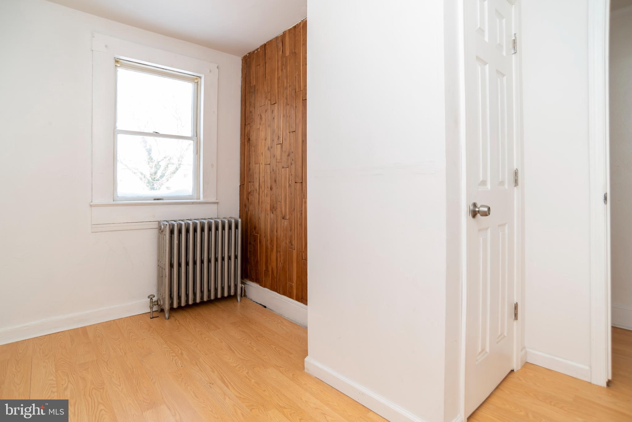 435 Cedar Street Bristol, PA 19007 - Photo 19 of 32