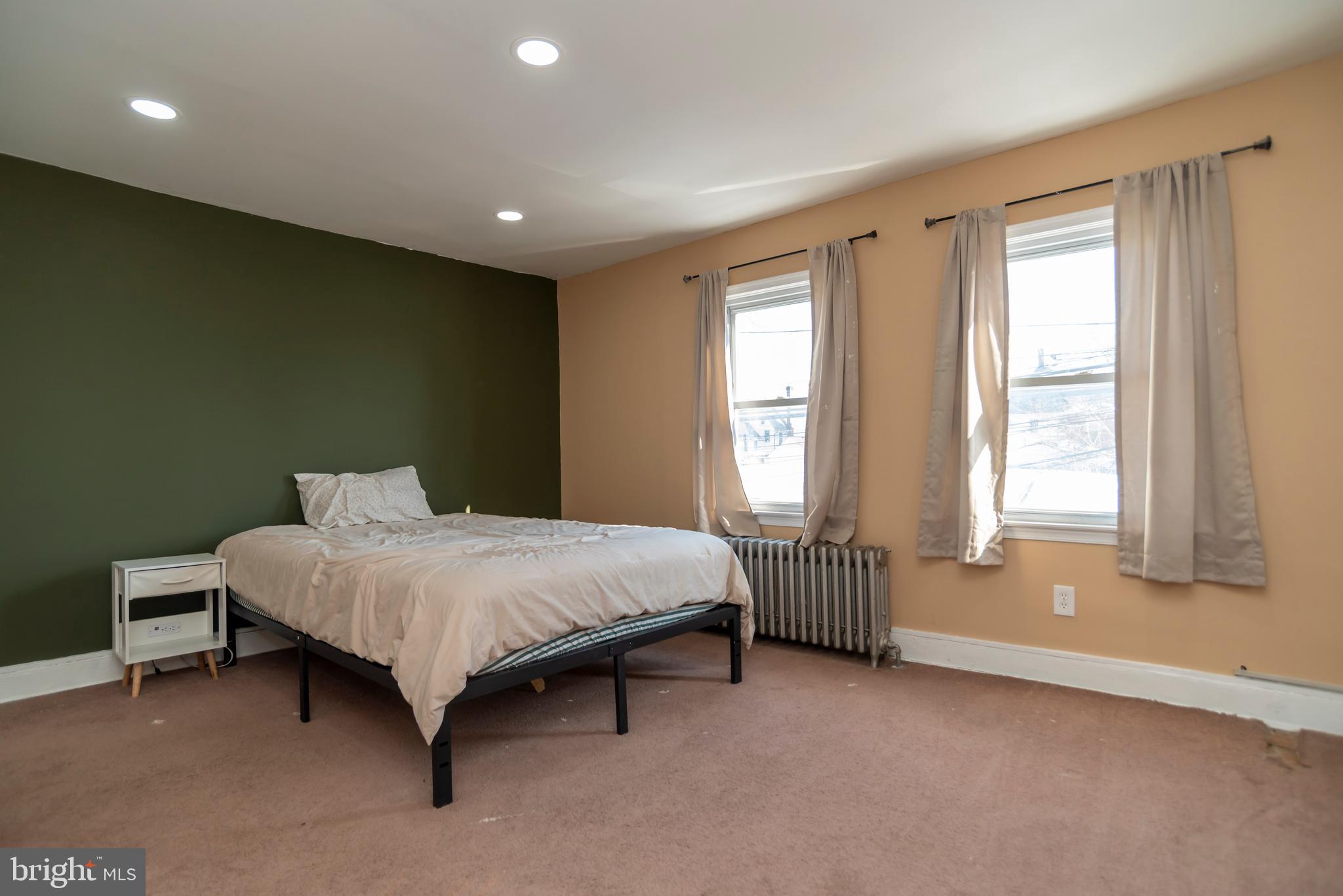 435 Cedar Street Bristol, PA 19007 - Photo 22 of 32