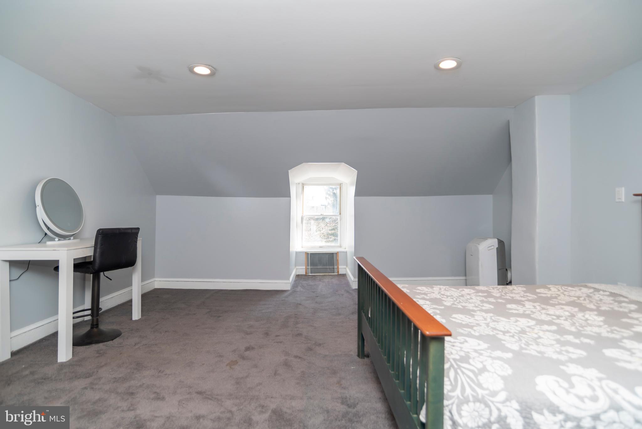 435 Cedar Street Bristol, PA 19007 - Photo 29 of 32